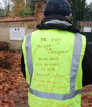 Gilet jaune image cocasse sur https://www.blagues-en-stock.org