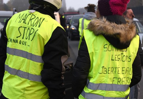 Gilet jaune image cocasse sur https://www.blagues-en-stock.org